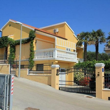 Vila Rojana Vodice Exteriör bild